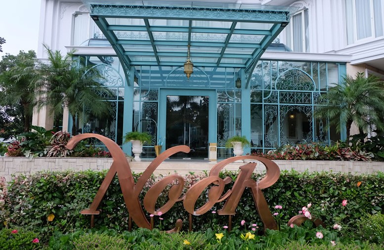 Noor Hotel