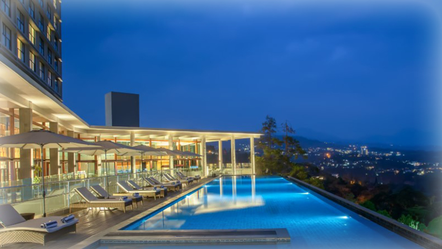 15 Rekomendasi Hotel di Bandung Buat Staycation dengan Harga Murah