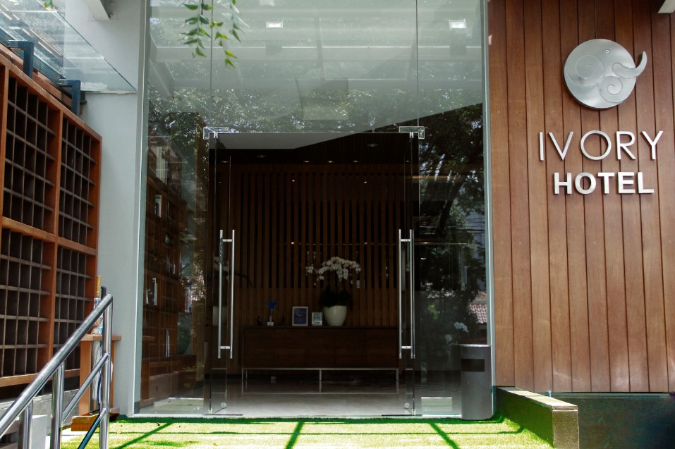 tempat wisata dekat hotel ivory